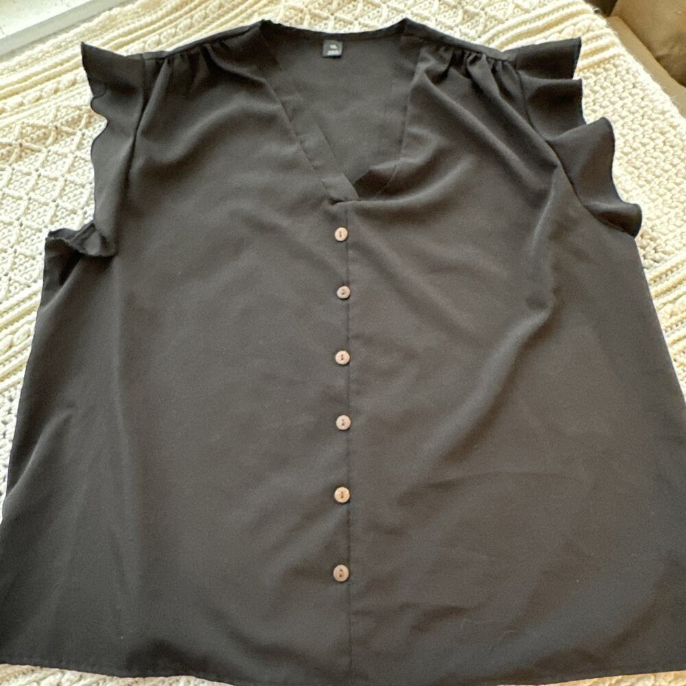 1X-Large Black Faux Button Up Front Blouse Top Shirt Women's Flutter Sleeves
